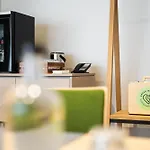 Intercityhotel Hotel 4*
