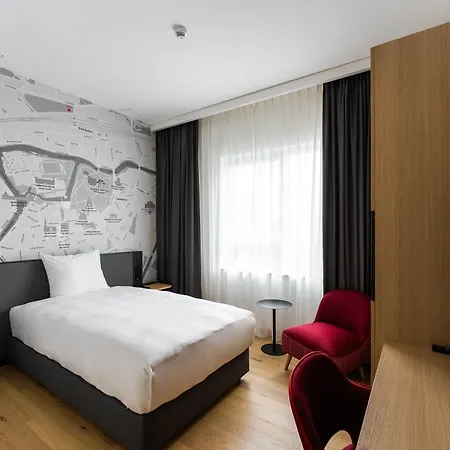 酒店 Intercityhotel 布雷达