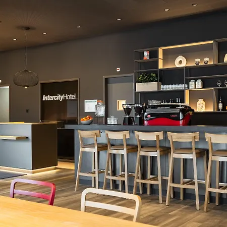 Ξενοδοχείο Intercityhotel