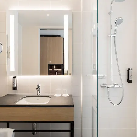 Intercityhotel Ξενοδοχείο Μπρέντα