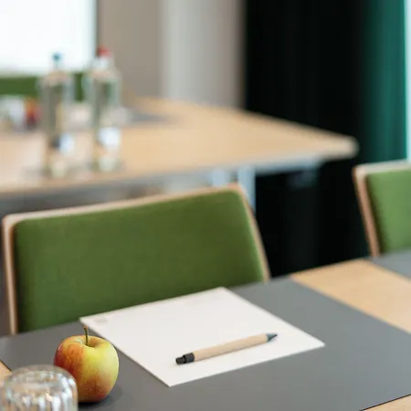 Intercityhotel Otel Breda