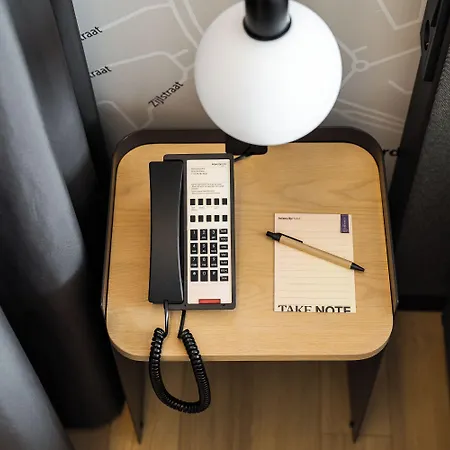 Ξενοδοχείο Intercityhotel 4*