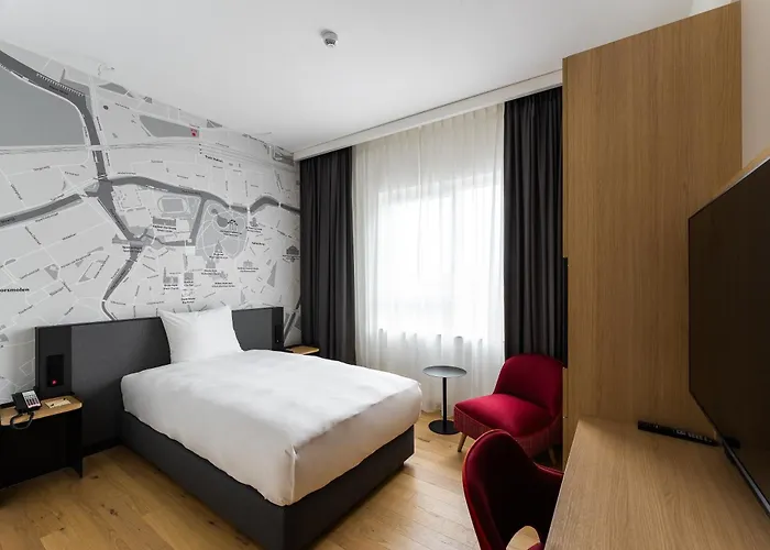 מלון Intercityhotel ברדה