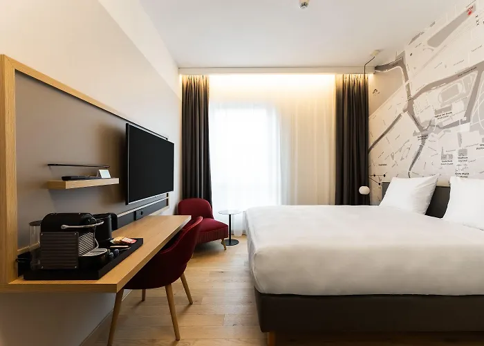 מלון Intercityhotel