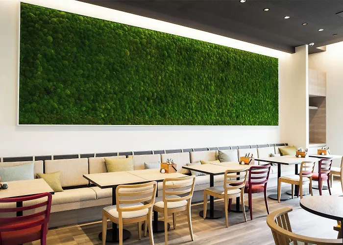 Intercityhotel Hotel 4*