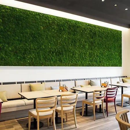 Intercityhotel Hotel 4*